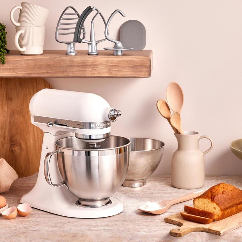 Kitchenaid KSM195 Mixer - Porcelain White image number 3